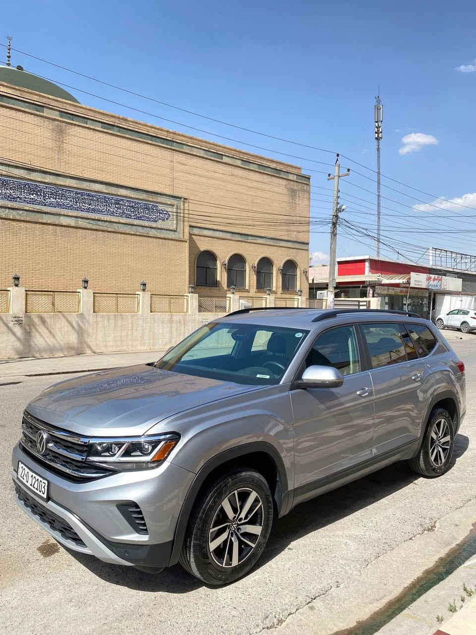 اطلس 2023 مواصفات SE 
محرك 2.0 توربو رقم اربيل الجديد ماشيه 55 الف كيلو متر
سبعه راكب 
السعر جوه السوگ🔥225 وبيها مجال بسيط 
***********
