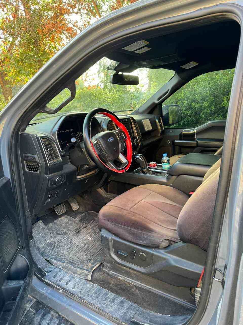 2019 Ford F-150 XLT SPORT V6 4x4 للبیع
مکینة : ٣.٥ توربو

باب طویل و بودی قصیر

سیارة بدون حادث و کلین تایتل کندي فقط قطعة وحدة کلیر (جلاتین) من الکندا بدون حادث بدون ارباگ بس.

ممشي : ٧٧،٠٠٠ کم

کیر طیاري و شاشە کبیر و رادارات و هوایة مواصفات 

ویاها کتاب تضلیل باقی حد شهر التاسع 

بس قبغ المحرک مفتوح للدیجیتال و کیر و محرک و کهربایات و اکسل کلة بشرط

سعر : ٢٥٥ ورقة و بیها مجال 

مکان سیارة اربیل و تحول و وکالة ثاني یوم

*********** واتس موجود
