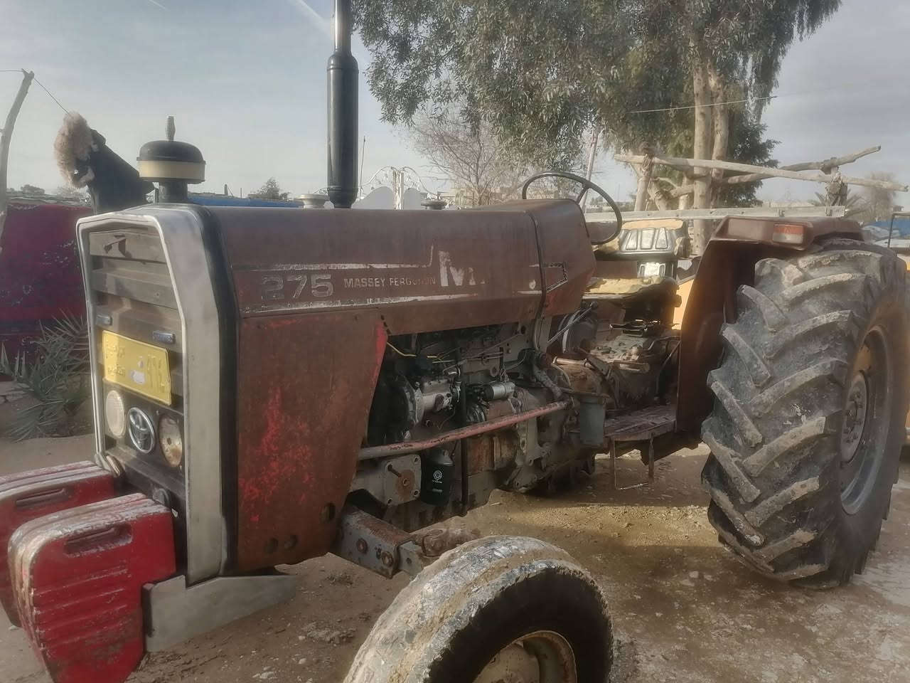 انجليزي موديل 82 حجم 275 للبيع  عنوان كركوك اتصال ***********
