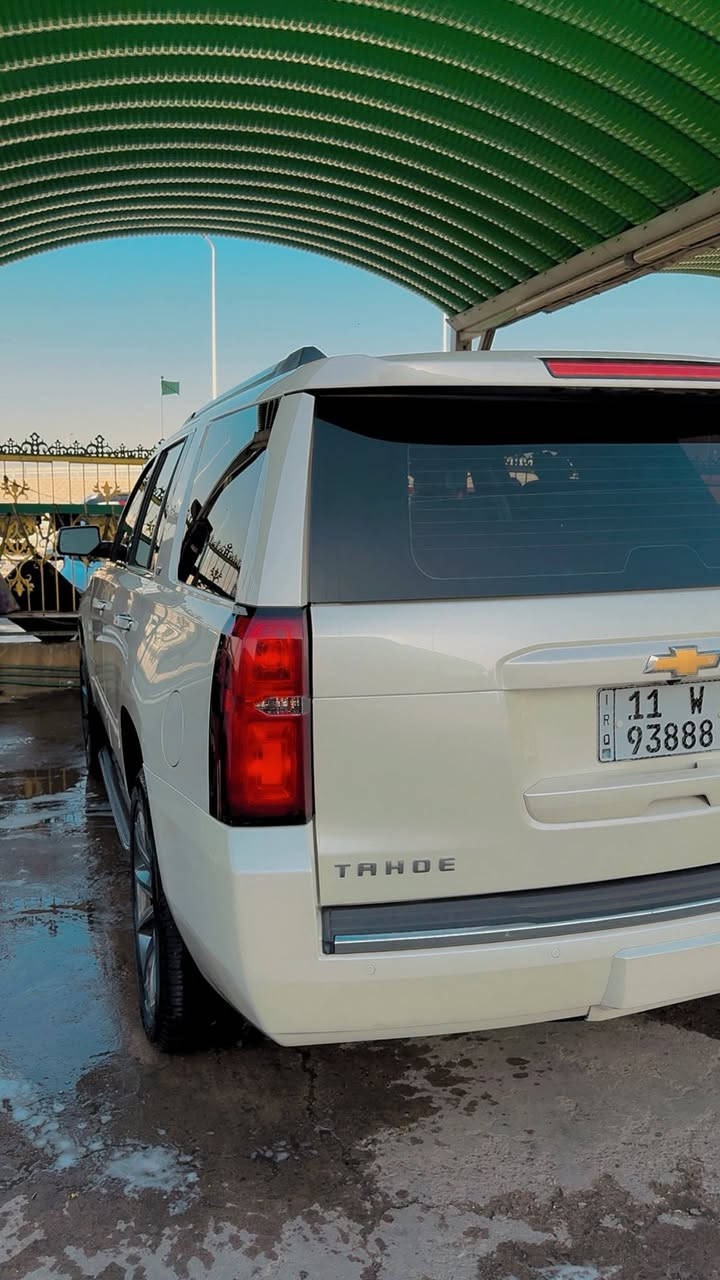 السلام عليكم تاهو موديل 2015 ماشيه 123 كم سياره جديده مكينه كير حداديه كلشي جديد صبغ بيه صفحه يعني اربع قطع اثر طخات بسيطه السعر 290 السياره فول مواصفات LTZ عنوان السياره بصره وراعيها بل بصره ورقمها بغداد للاستفسار ***********
