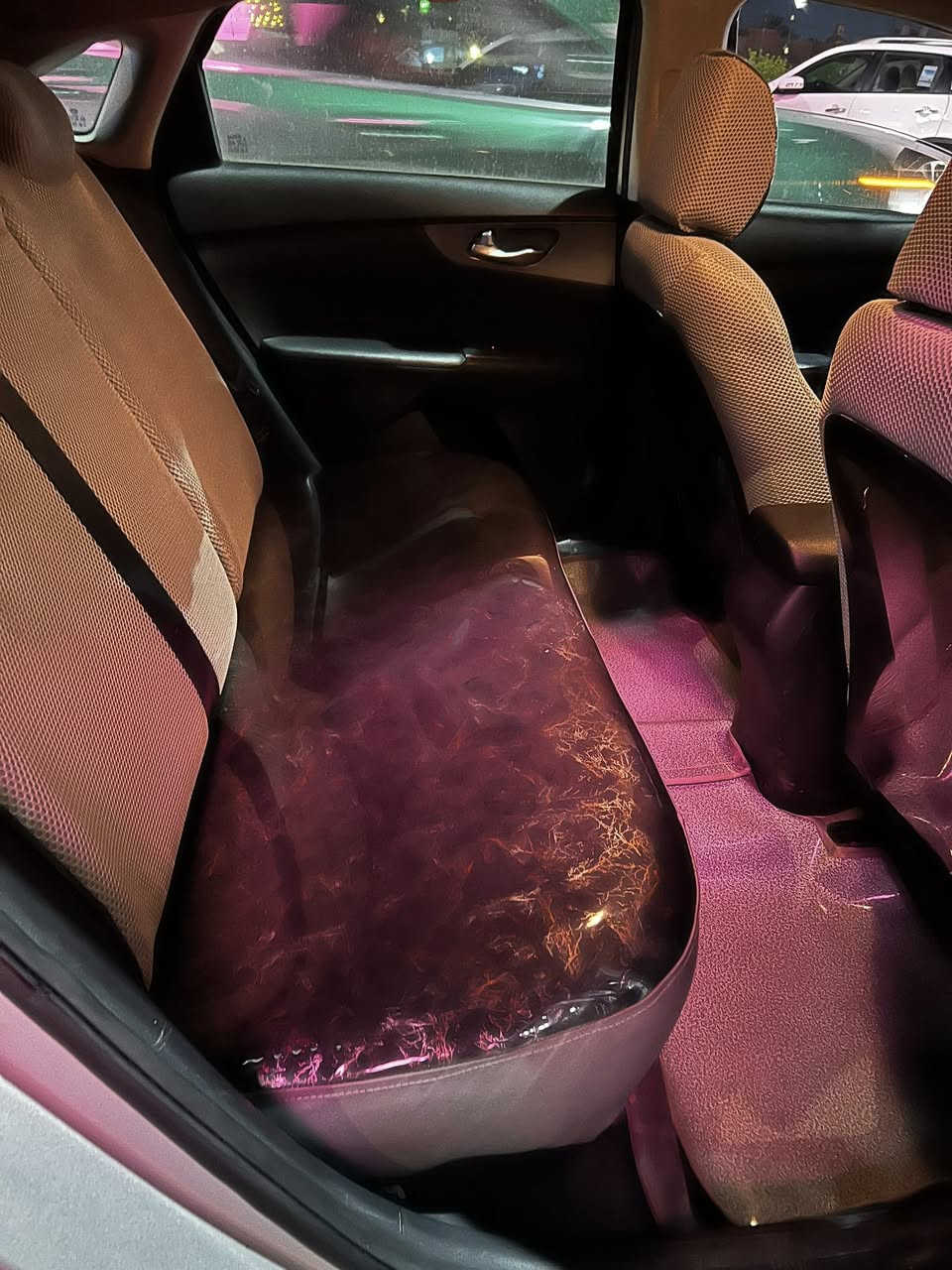 السلام عليكم فورتي 19 رقم كربلاء تحويل ثاني سياره مكان كربلاء بيه مكينه جديده توه مشدوده وسوناره موجود سياره جديده السعر 117 وبيه مجال وشلع عيوني ***********صور حادثه موجود
