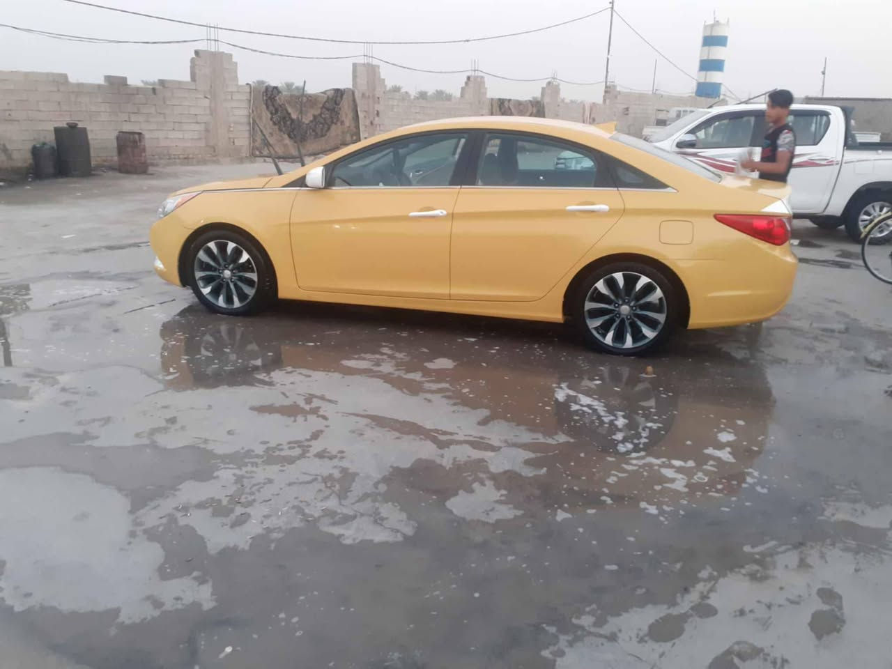 سوناتا 2013تبديل جاملغ وبنيد وباب سياره خير من الله مكينه وكير وحداديه ع شرط السعر 83 بيع مستعجل رقمي***********
