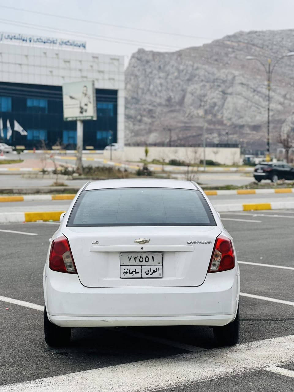 ئۆپترا 2010 LS ئەمریکی جام کارەبایی قوفڵ مەرکەزی ئاوێنە کارەبایی گێرومەکینە بەشەرت دوسەر هیلالی تایەی دواوەی بۆیاخە هەندێک شوێنی ساردی هەیە جائیزە چوارتایە و ویلی لۆکی لەژێرە کامل سێرڤسی  بۆ ئەنجامدراوە تازە پۆڵیش و حەمام کراوە  سەیارەکە زۆر جوان و خاوێنە ماڵی دۆستە
کورەک***********
ئاسیا***********
شوێن.ڕانیە رانية, السليمانية
