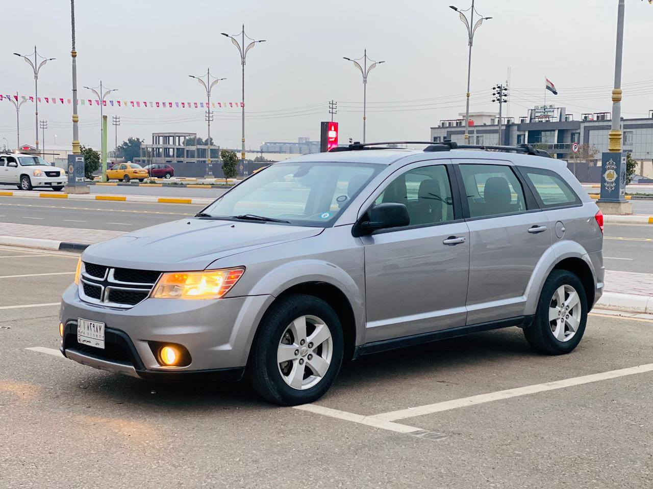 دوج جورني موديل 2016وارد مريكي سعر 118 قابل للتفاوض حادثه جاملق وحافت البنيد بدون دواخل والباقي مكفول كفاله عامه  من ضربه وصبق وتبديل مواصفات شاشه بصمه بصمت ابواب  تحكم استيرن لايت زنون محرك وكير مكفولات محرك 2400 حداديه جديده تخم تاير جديد تبريد ثلج رقم بابل سياره جديده معنه الكلمه مكان السياره كربلاء المقدسة الستفسار اكثر تصال***********
