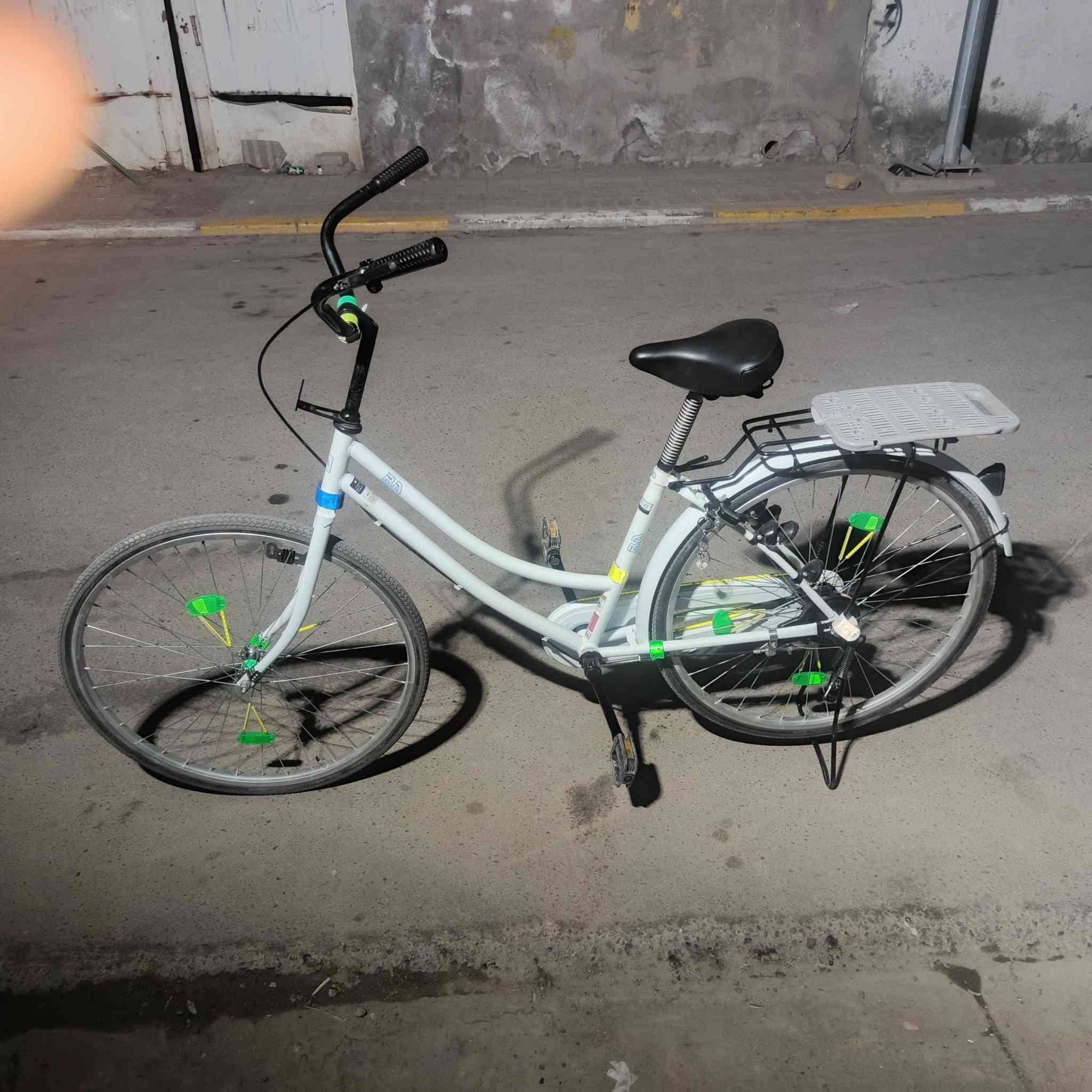 السلام وعليكم بايسكل للبيع حجم 26 نضافه كبال عينك المكان ديوانيه حي الفرات السعر 110 وبيه مجال


**إذا كنت صاحب هذا الإعلان وتريد حذفه لأي سبب، رجاءا أرسل رسالة إلى الدعم الفني**