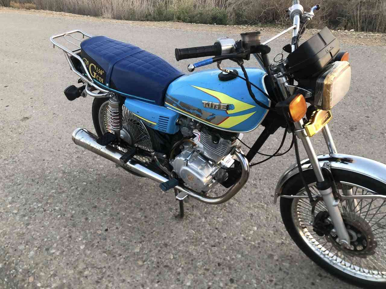 سلام عليكم تايكر للبيع موديل 23كفاله عامه اوراق اصولي دراجه ما عايزه كلشي  سعر 525وبيه مجال مكاني صويره ما تشتري لا تعبني فدوه اروحلك ***********
