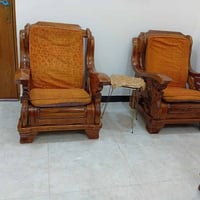 تخم كوري • ٧ مقاعد • توصيل