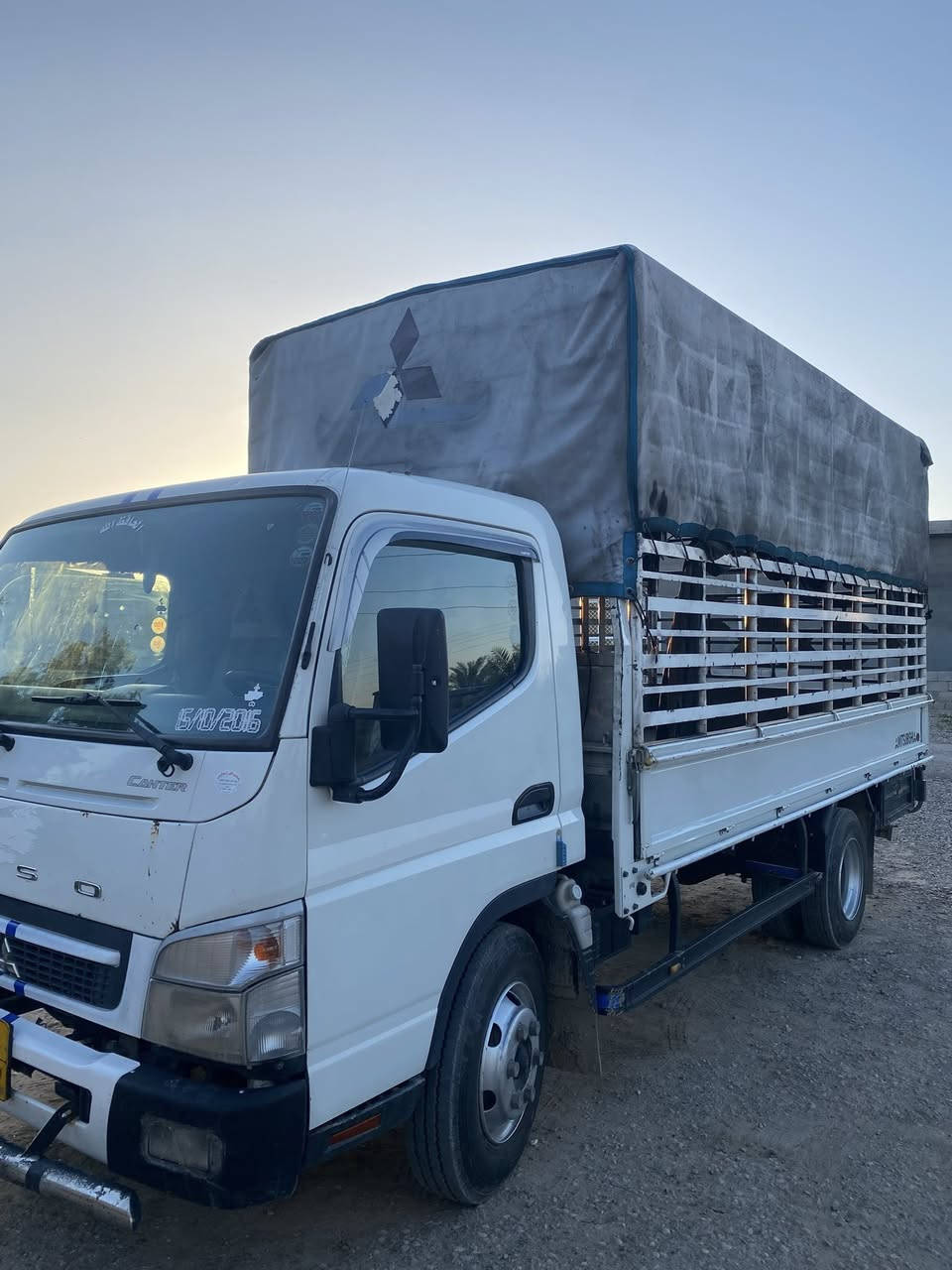 السلام عليكم سيارة كنتر للبيع
موديل 2020 سيارة كاملة ونظيفة مكفولة شرط التحويل رقم سليمانية  

للاستفسار ع الرقم ***********
