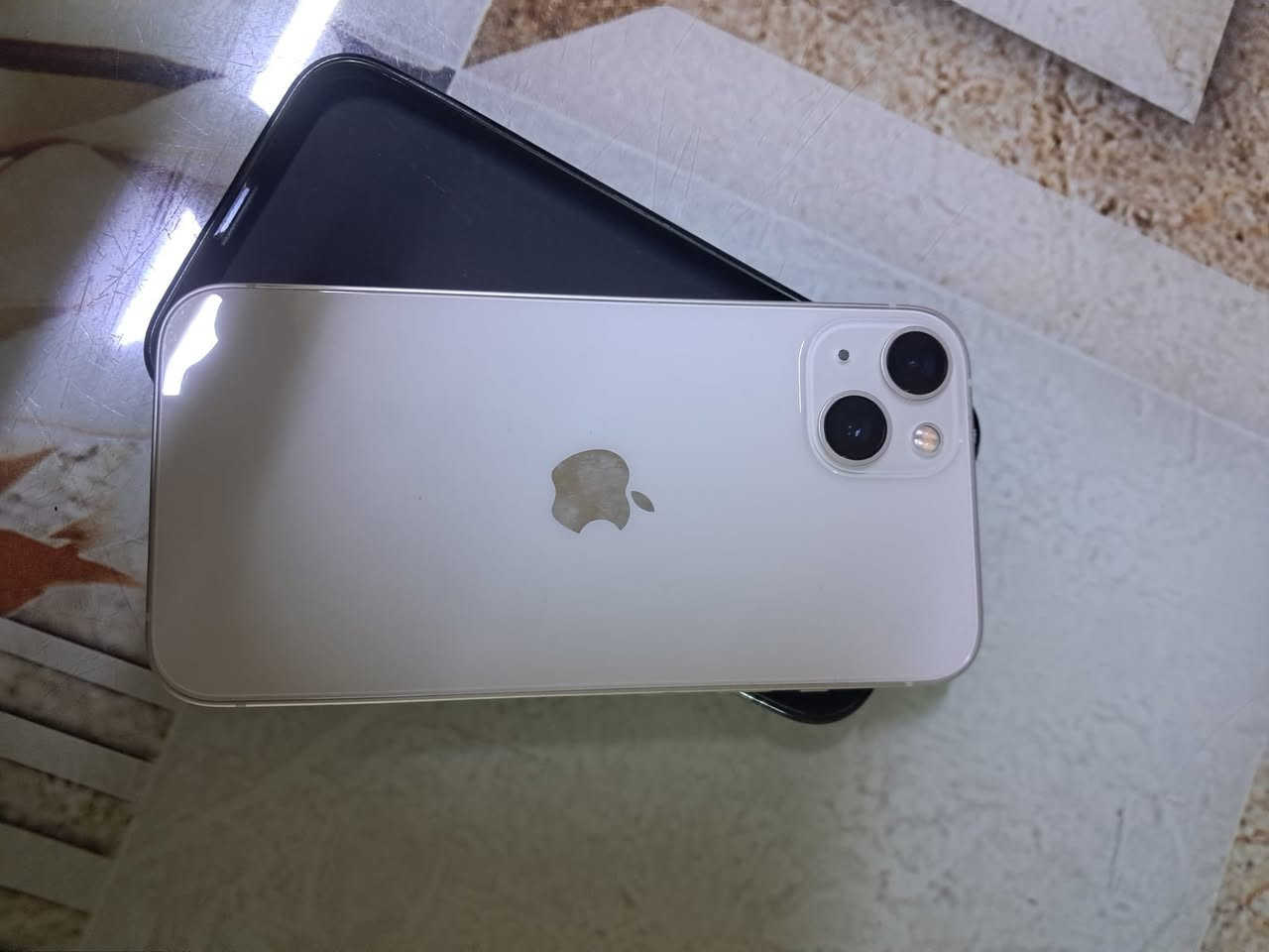 السلام عليكم ورحمة الله وبركاته
ايفون 13 عادي ماستر ملحقات كامله للبيع 

بطاريه مبدله 100 

ذاكره 128 لون ابيض

***********
