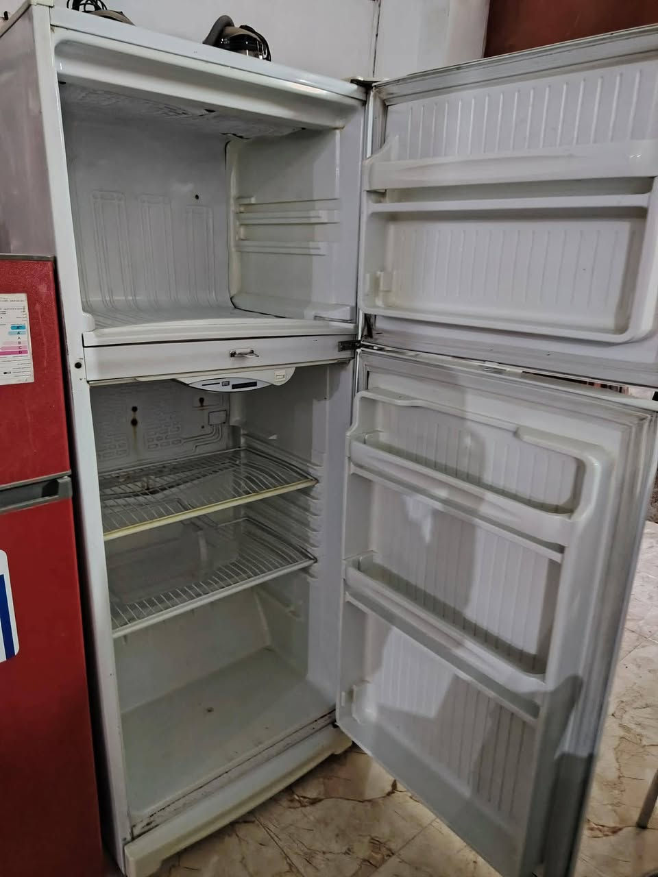 ثلاجات كوكنورد حجم20 قدم ب200 الف🔥
ثلاجه16 قدم ب170 الف
ثلاجات مستخدمه وجديده اسعار من150 ل 250  ثلاجات جديده بدون كارتون. ب180 و250 و300


**إذا كنت صاحب هذا الإعلان وتريد حذفه لأي سبب، رجاءا أرسل رسالة إلى الدعم الفني**