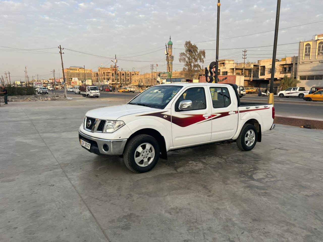 السلام عليكم
بيكم نيفارة موديل( 2013 ) 
كير عادي  سيارة خير من الله كلشي ما عايزة 
مكينة خير من الله لا تنقيص ولا تبخير  
الاستفسار على هاذة الرقم : ***********
