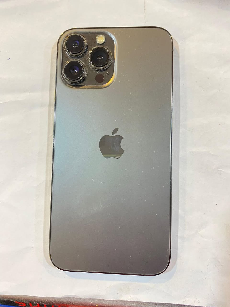 السلام عليكم ١٣برو ماكس البيع وتر برو ملحقات كامله السعر ٨٠٠وبي مجال التوصيل واتساب***********
