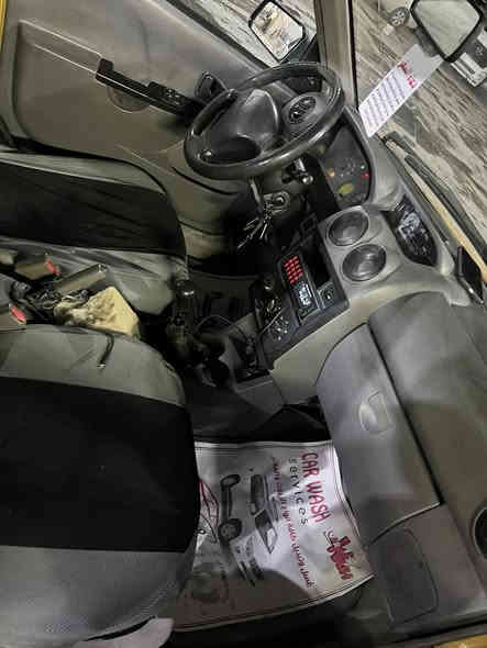 السلام عليكم سايبه مديل ١٢سيارهً جهازه كير مكينه تبريد صدر امامي خلفي مصفره هيه غرامه بيهه هلالت مصلحه فقط سنويه جديده السعر ٢٩بيهه مجال بصيط العنوان مرور التاجيات رقم الهاتف ***********
