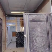 بيت للايجار • محل ٨×٤ • شارع بلقيس