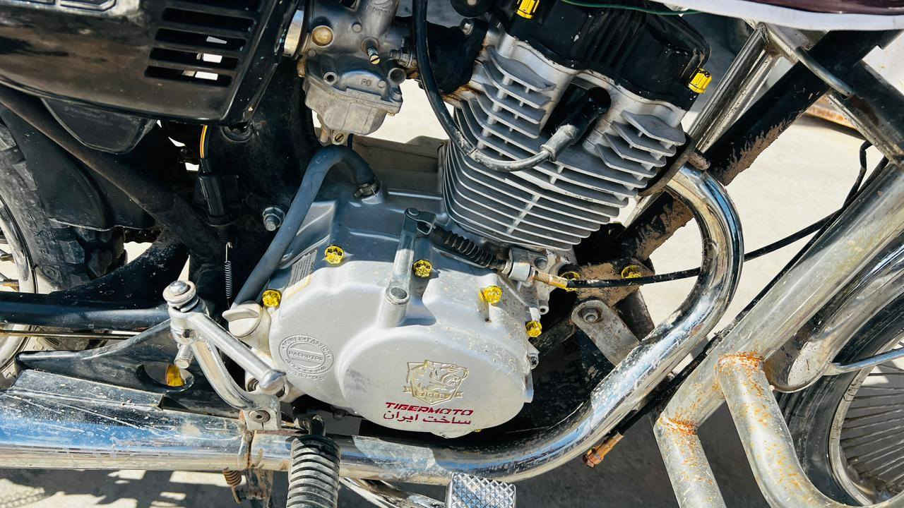 سلام عليكم ورحمة الله وبركاته
موطور للبيع  تايكر
موديل 2020 
محرك ما مفتوح شرط
نشاط فول 
كهربائيّة كامله 
السعر 400وبي مجال للطيبين 
خابر ودلل
***********
العنوان الشرقاط سديره وسطى
