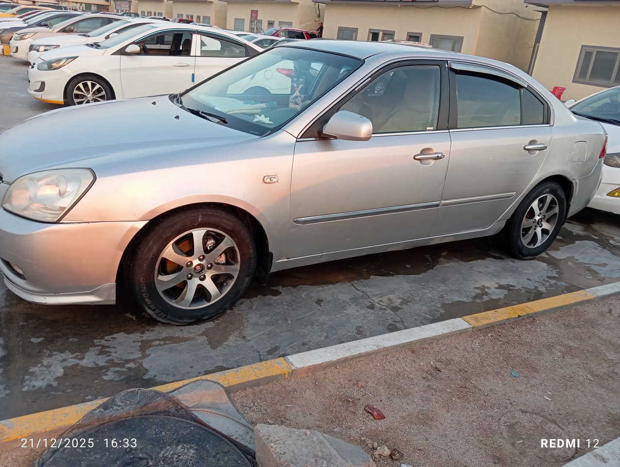 كيا اوبتيما خليجي 2008 مكفولة سعر 85 رقم بصرة سياره جديده وجاهزة من كلشي مابيهه اي نقص محرك وكير وحداده وتبريد شرط الفحص عنوان بصرة هاتف ***********
