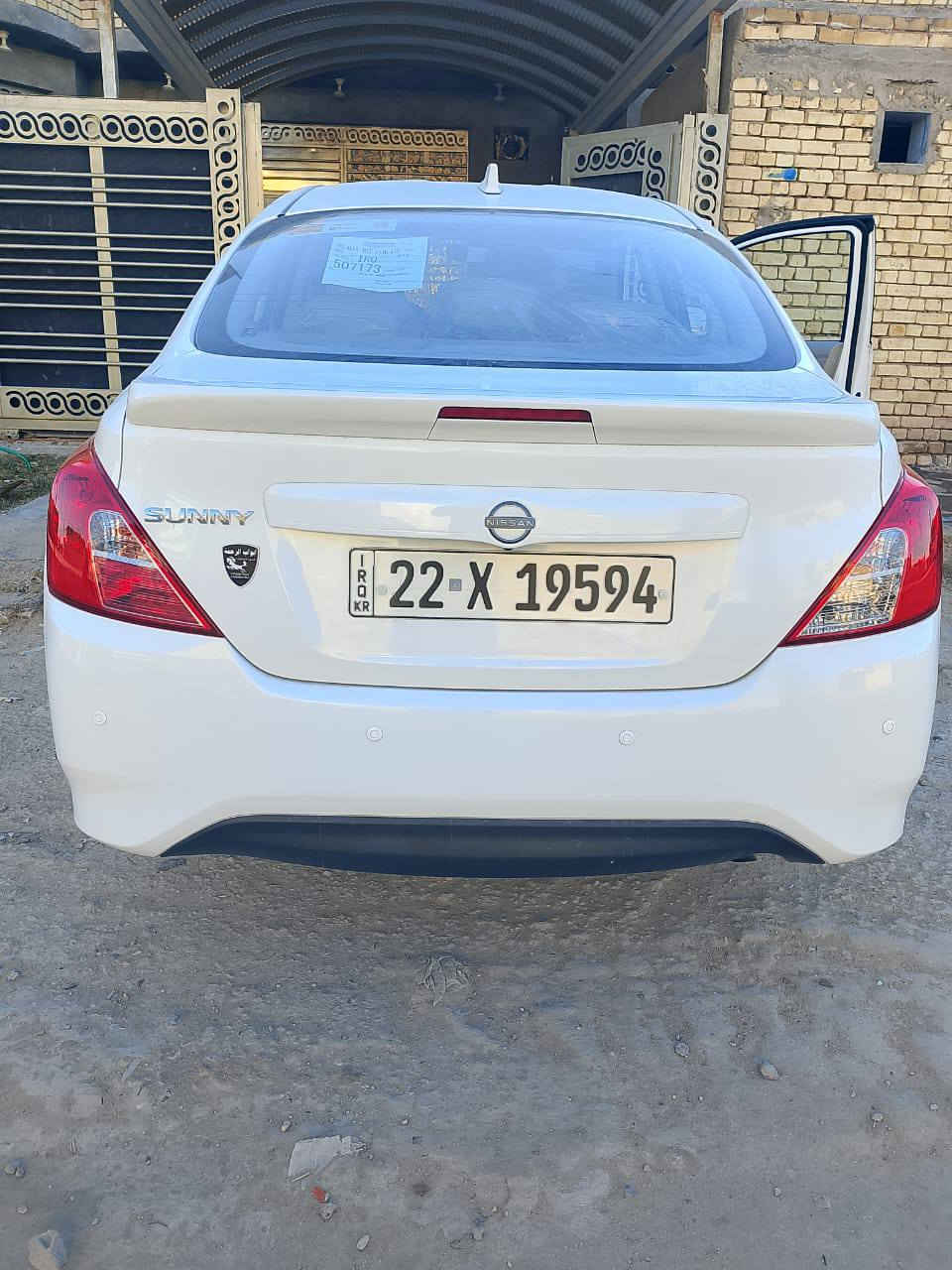 سلام عليكم نيسان صني هندي زيرو كفاله عامه مابيه شخط تجي وتشوف أحله من الصوره ماشيه 300كيلو متر مكلف بنشر رقم صاحب السياره ***********موديل2025
