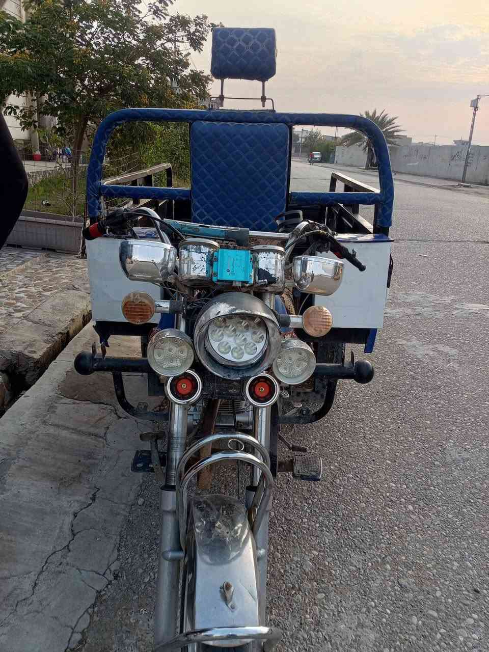 ستوته للبيع موديل 20 محرك 24 ما مفتوح شرط عيب ما بيها كهربائيات شغاله سلف السعر مليونو 400 بيها مجال شيء قليل الاستفسار على الرقم *********** تخم تايرات جدد
