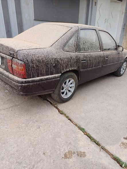 للبيع اوبل حجم 18 بأسمي كوربون كير مكينه شرط صدر امامي امدل بل كامل قبل اسبوع موديل 93 سعر48
*********** 
*********** موصل الايسر
