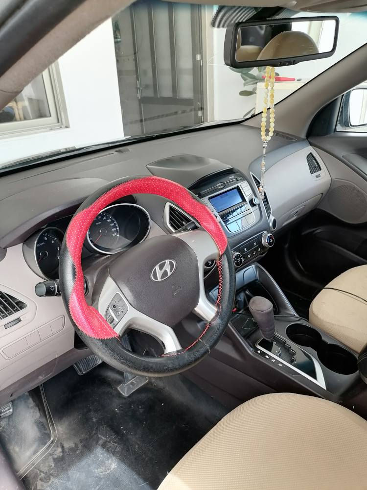 هوندا توکسون 2010 کێرو مەکینە بێ عەیبن بویاغ نیە قیجەک سارتە قودی هەیە سەنەوی مانگی 7 بەسەر چویە  نرخ(130) مەجالێکی کەم *********** أربيل, العراق
