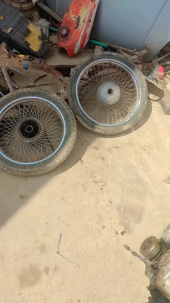 غراض دراجة للبيع مكاني بابل الشوملي للستفسار ***********

