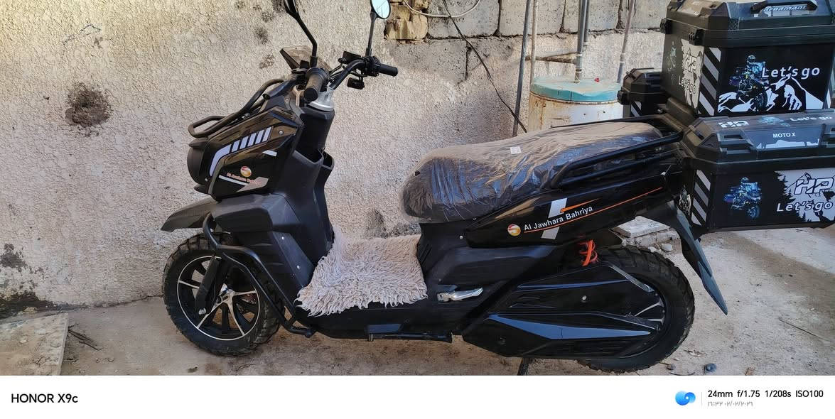 سلام عليكم دراجة للبيع ال س ع مليون و400صارسبوع مشتريها


**إذا كنت صاحب هذا الإعلان وتريد حذفه لأي سبب، رجاءا أرسل رسالة إلى الدعم الفني**