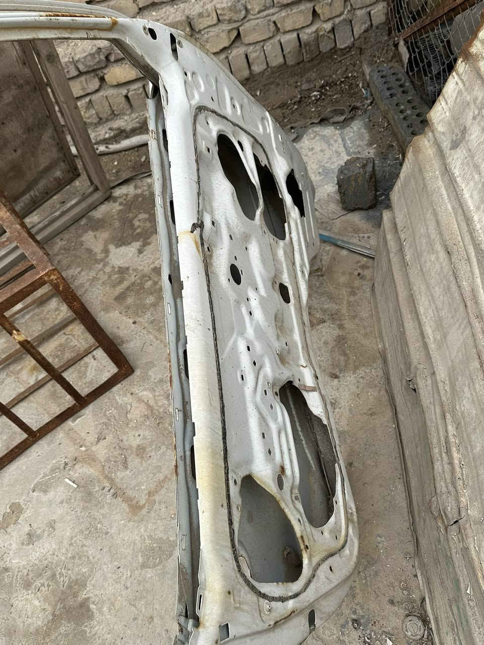 باب جنبي H1 
مكاني بغداد
***********
