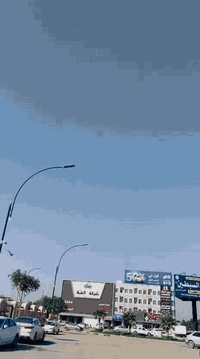 النترا ٢٠١٧ • محرك ٢٠٠٠ • كامرة خلفية دوارة