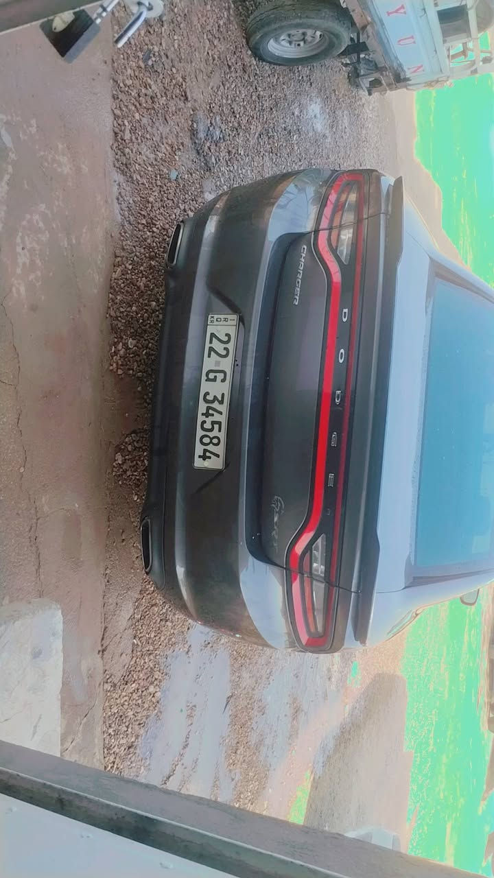 السلام عليكم جارجر لبيع 2015 حادثها جاملغ الأمامي مع الباب الخلفي فقط بدون داخل كير مكينه تخم تاير كله جديد رقم اربيل سنويه تسقط 2028 العنوان ميسان قضاء المجر السعر 163 وبيها مجال رقم الهاتف ***********
