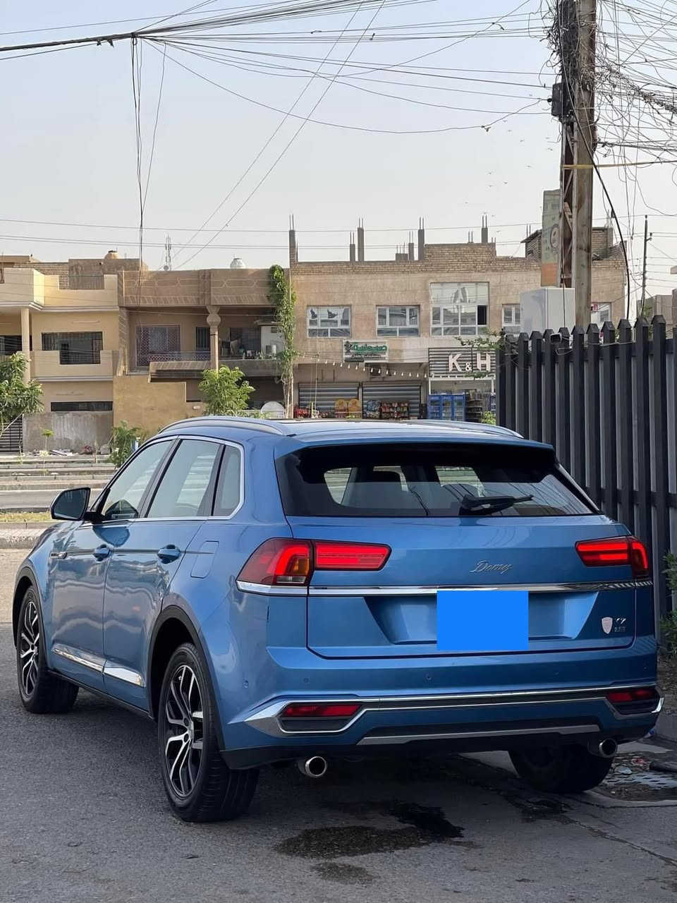 للمراوس بأحدث وانطي فرق 

دومي  Domy 2018
رقم بغداد حره الماني مكفولة من كلشي  

‎طراز المحرك لـ شركة ميتسوبيشي
‎كير ومحرك هو صنع ياباني بأمتياز 
‎سعة المحرك: 2000CC TURBO 
‎أوتوماتيك نظام الــ DCT جيترونك
‎ميزة الغيار على المقود شد أمامي
‎سعة خزان الوقود هي (60 لتر) .. 

‎التجهيزات الداخلية:
‎.. كير ماوس مقاعد جلد فاخرة اسود اللون مع تسخين و ذواكر للمقاعد الأمامية - تحكم أوتوماتيكي بالمقاعد الأمامية - مقاعد خلفية قابلة للطي - ديكور داخلي حديث إنارة داخلية LED - كمبيوتر رحلات - مفتاح ذكي (نظام تشغيل وفتح السيارة عن طريق البصمة) – نظام النقطة العمياء - نوافذ كهربائية مع دارة رفع آلية - قفل مركزي  -شفط بواب - حساسات أمامية وخلفية مع كاميرا رجوع خلفية ذكية -مرآة قلابة_ مقود جلد رياضي قابل للتعديل مع تحكم - مفتاح تحكم عن بعد لفتح الصندوق الخلفي - باب خلفي اوتماتيكي - شاشة LCD قياس 7 إنش  - راديو - IPOD - MP5 - بلوتوث - مكبرات صوت عدد 6 مأخذ كهربائي في الصندوق 12 V - وصلة USB - مكيف هواء ديجيتال منفصل مع تحكم أوتوماتيكي وفتحات تكييف خلفيه
‎مصابيح نظام LED أوتوماتيكية - إنارة نهارية - مصابيح أمامية ذكية متحركة متأقلمة مع حركة المقود - تحكم أوتوماتيكي بارتفاع المصابيح - سبويلر مع ضوء فرامل ثالث - فتحة سقف بانورامية - مرايا كهربائية قابلة للطي مع ذواكر وتسخين ومؤشر ضوئي ومانع ضوء مبهر - ماسحات زجاج أوتوماتيكية مع حساس مطري - ويل كروم 19 إنش ديسكات فرامل أمامية خلفية مزودة بنظام ABS+EBD+ESC+TCS - فرامل توقف إلكترونية - وسائد هوائية أمامية وجانبية وخلفية - نظام حماية ضد السرقة -مري قلاب تشتغل دبل اشاره عند الابريك


**إذا كنت صاحب هذا الإعلان وتريد حذفه لأي سبب، رجاءا أرسل رسالة إلى الدعم الفني**