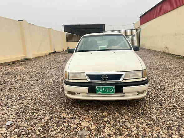 ڤیکترا 1993 سعر 31 و مجال
مکینە 20 گیر  توماتیک ب شەرت
رقم و سنوی اسلی شرت وکالە
گیر مەکینە و تەخم ب شەرتن
بی دەعم و لیدان زۆر خاوین
تەخم تایە کارەبایی هەموو ب شەرت
شوین روڤیا/ *********** اكر
