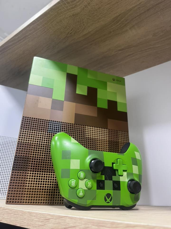 مرحبا اخوان الاكس بوكس والسوني ب أنواعهم على شكل عروض باندلات ومنواعات
1-بلي فور برو واحد تيرا فور كي  20 لعبة 🔥 
2-اكس بوكس  ون اكس باندل 190 بدون باندل 185 🔥 
3 اكس بوكس ون اس باندل ماينكرافت تيرا ب 185
4 بلي فور سلم معدل دبل جويستك 255 🔥 
5بلي ثري 95 كامل دبل جويستك
6 اكس بوكس ون اس ذاكرة 500 كامل نضيف جدا ب 140
7فور فات اونلاين قرص عدد2 العاب عدد 2 ب 160 الف يابلاش
8فور فات معدل ب 200 دبل جويستك
توصيل كل مكان موجود كل جهاز ضمانه 20 يوم بعد الاستلام
***********
توصيل موجود كل العراق
