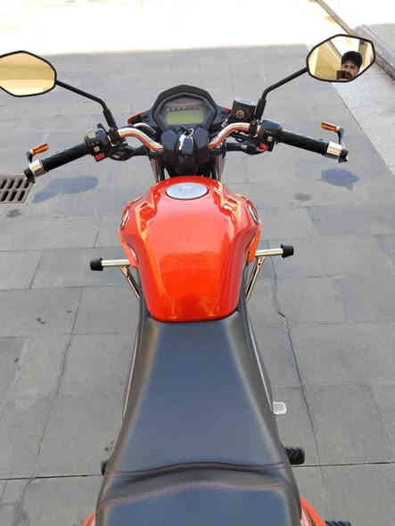 للبيع هاوجي موديل 23 مسجل وكامل لوحات انكليزي دراجه فول نضافه بعدها شركه السعر ١٧ونص مكاني الرمادي الصوفيه الشراي يتصل على الرقم اني مكلف بالنشر ***********.  شكراً
