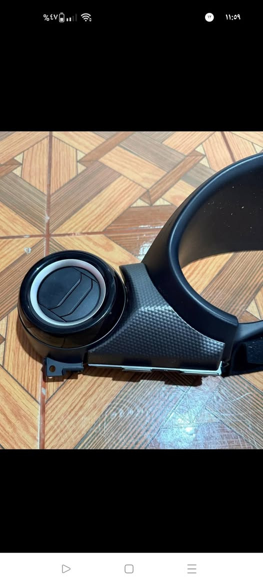 يتوفر قطع غيار نيسان ككس أصلي شركه ***********
