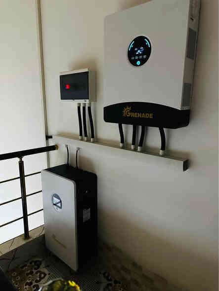 منضومه طاقه شمسيه بدل المولده 16A
المنضومه بدون الواح 
يمكن ان تضيف الواح بلمستقبل 
ضمان بطاريه 5سنوات ضمان انفيرتر ٣سنوات 
معز تركيب المنضومه مجانا 
للاستفسار *********** كركوك
