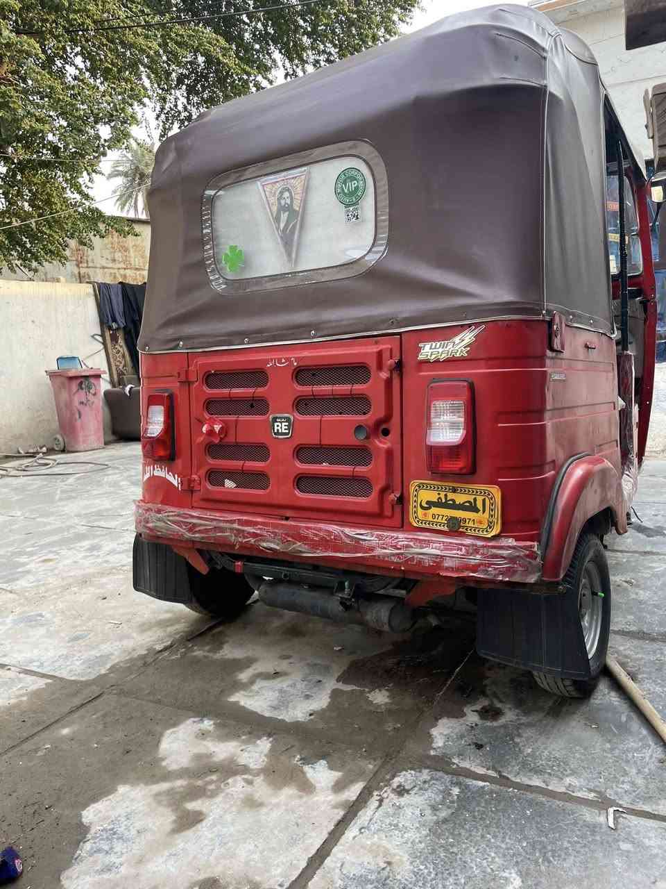 سلام عليكم اخوان تكتك لبيع مديل ١٧داخلهً١٨
تكتك نضيفه ولله معمره مكاني زعفرانيه ***********
***********
