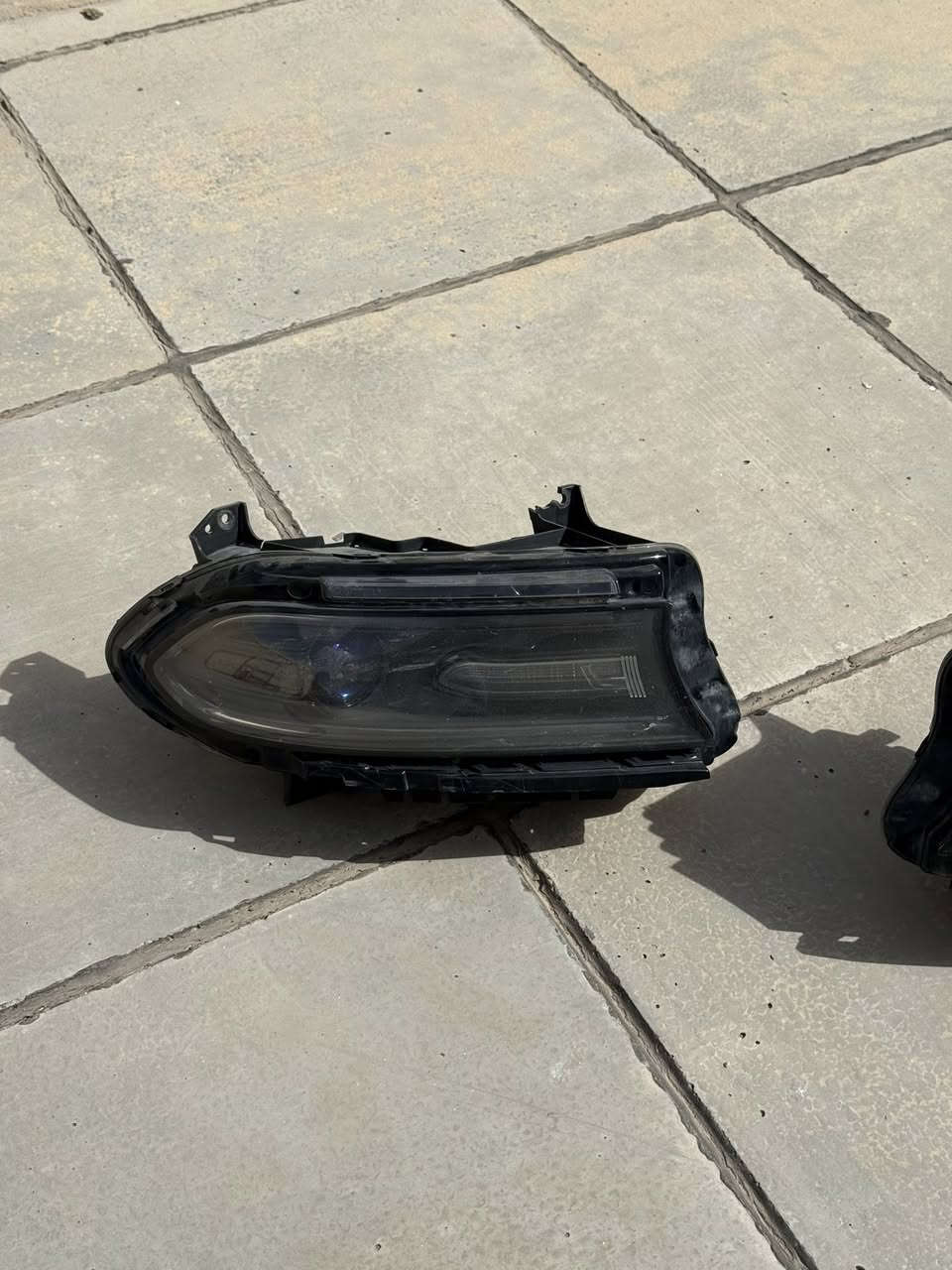 زوج لايتات دوج جارجر مديل 15 وفوك اصليات وكالة مال تفصيخ لد شغال مازدات بلاديات مكاني بصرة شارع الوفود دويد
للاستفسار ***********
