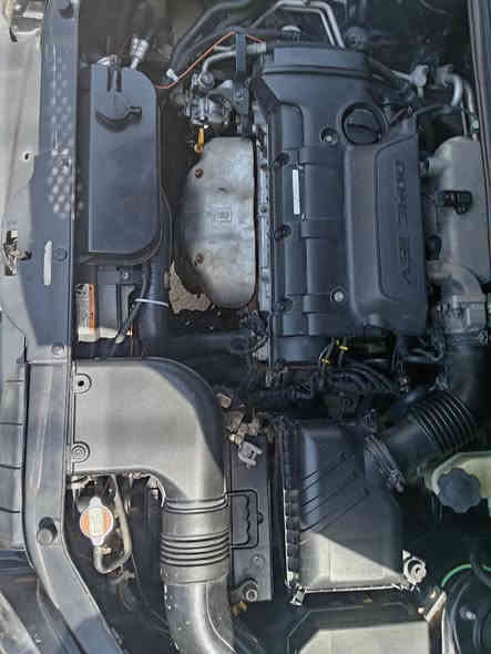 السلام عليكم توسان 2009 خليجي
 سيارة بأسمي الرقم بغداد حلو (اربع ارقام) دولي مشروع وطني- هزة جديدة
 سيارة خير من الله واحلى من الصور جاهزة وترايك وين ما يعجبك
بيها قطعة واحدة صبغ بس البنيد بسبب جراد بدون تبديل{ السونار مرفق مع الصور بالمنشور} 
 كير /محرك/ تبريد /صدر خلفي امامي/ تخم تاير ويلكم/ دوشمة نظيفة كله بشكل ممتاز 
المواصفات:  المحرك اربعه سلندر- دوش المرغوب
 الداخل مالتها اسود 
مكاني بغداد
 السعر المطلوب ١١٠ ورقة وبيها مجال للشراي
للاستفسار التواصل على الرقم ***********
