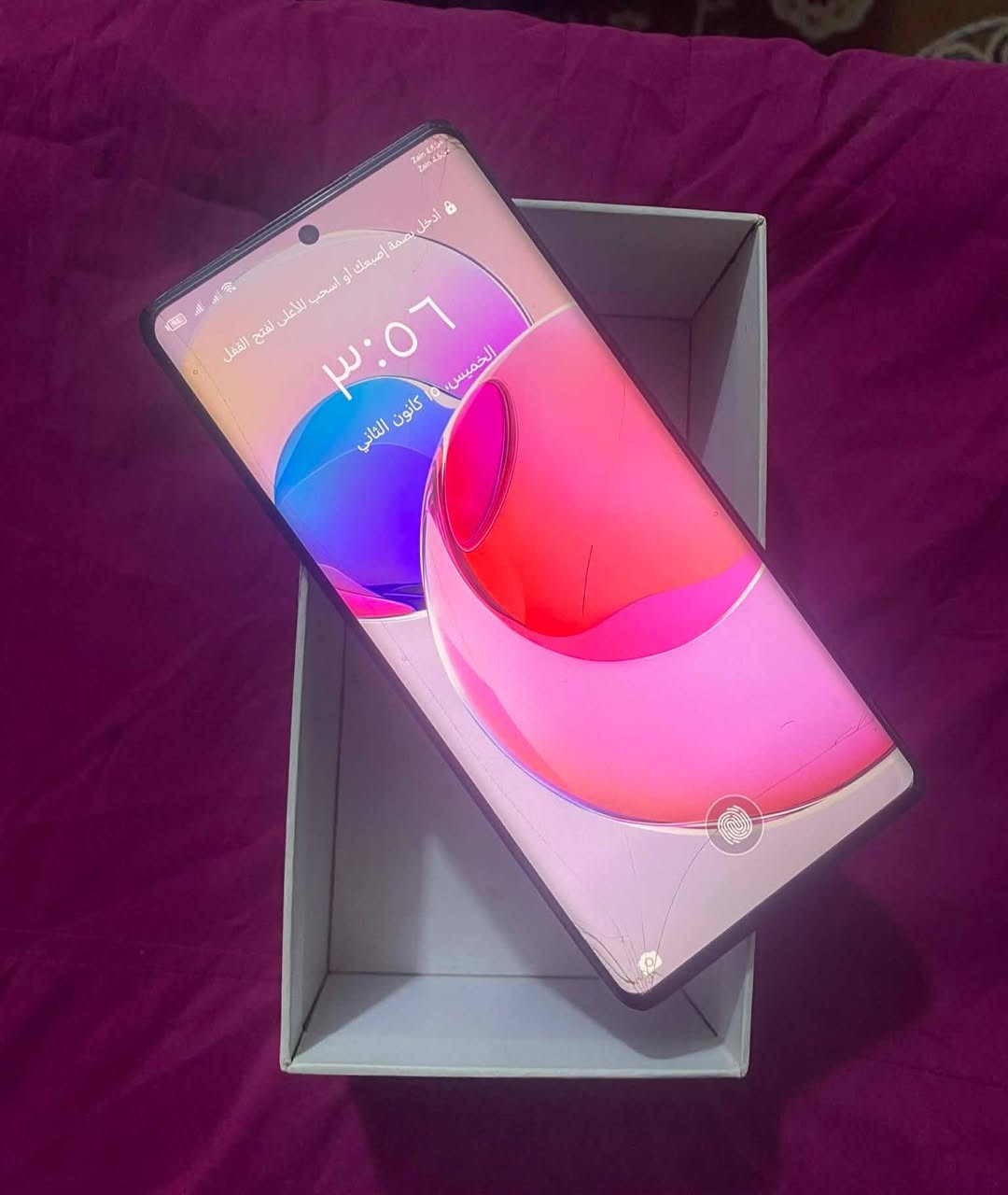 سلام عليكم هونر x9a ذاكره 256 رام 8 جهاز مامفتوح ولا ملعوب بي نهائي استخدام شخصي فقط بي كم فطر بالكلاس ممثرات ع شي وطخه بجامه مال كامره مامثره ع تصوير نهائي بدون ملحقات سعره 135 مجاله قليل 
مكان بغداد الشعله ***********
