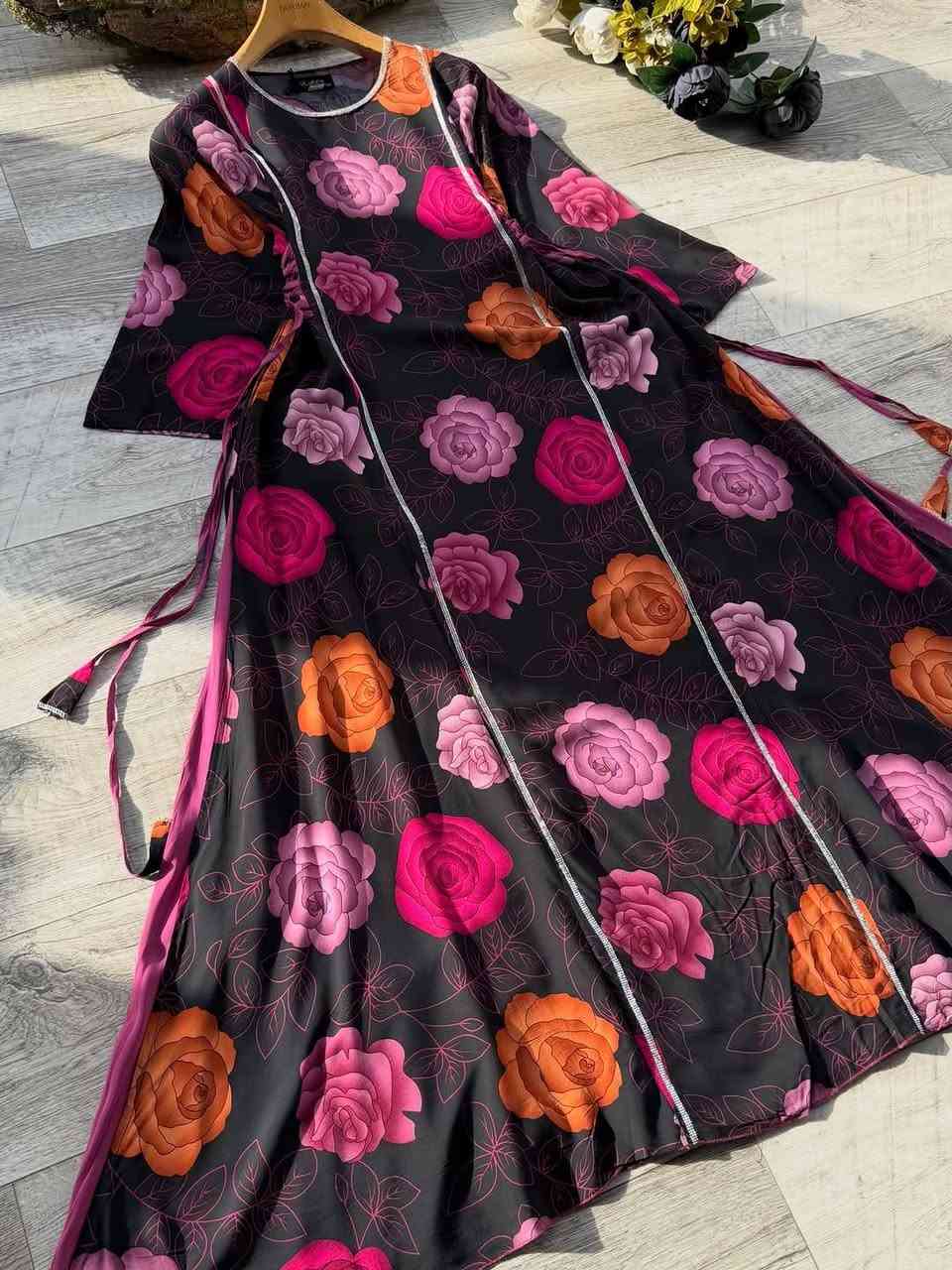 #دراعةكشمير خليجي بنعومة فاخرة ✨
لون راقي وتطريز ناعم يبرز الأنوثة بذوق هادئ🌸🦋
قصة مريحة مع شدّة خصر تعطي شكل أنيق ومرتب🐅🙂
القياسات _2xl_3xl_4xl_5xl🙂🤍
#سعـــــــــــــــــــــر15
يوجد توصيل داخل المسيب الفين دينار 
يوجد توصيل محافظات


**إذا كنت صاحب هذا الإعلان وتريد حذفه لأي سبب، رجاءا أرسل رسالة إلى الدعم الفني**