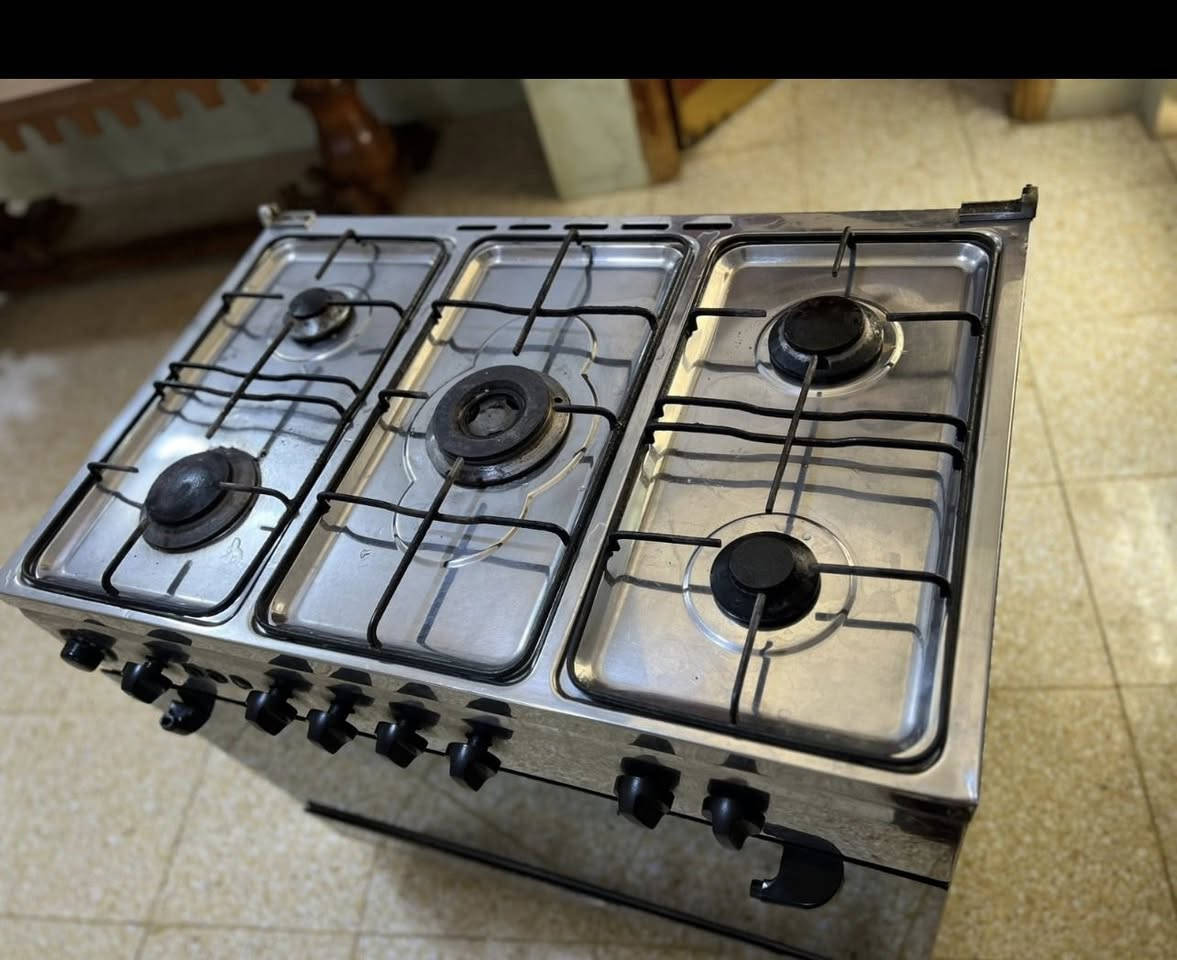 طباخ البيع سعر 100الف نوعيه مصري بي عطل يراد له مصلح


**إذا كنت صاحب هذا الإعلان وتريد حذفه لأي سبب، رجاءا أرسل رسالة إلى الدعم الفني**