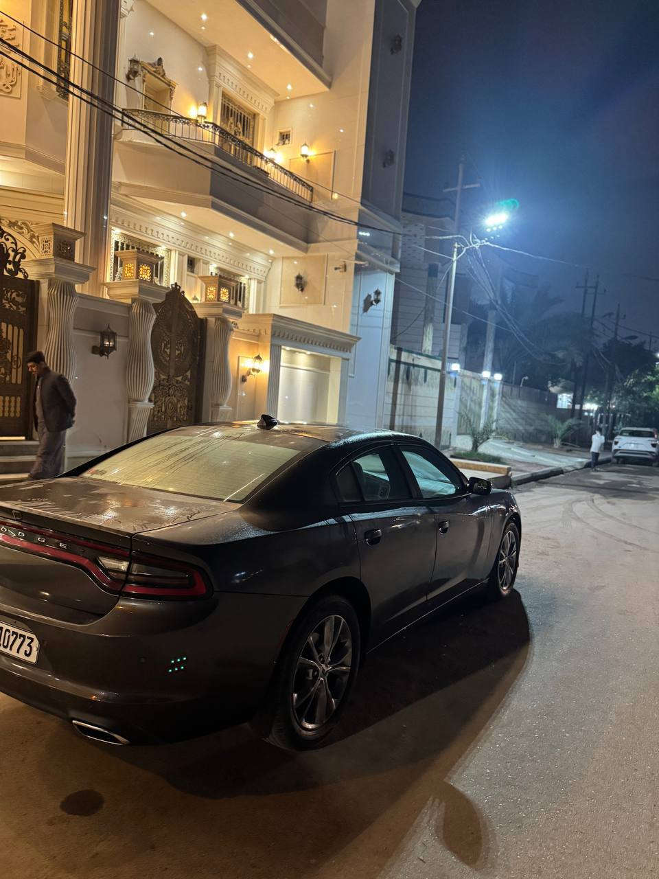 السلام عليكم 
للبيع جارجر 2022 فئة sxt فور ويل السيارة أمريكي جديدة كلش  استخدام شخصي مدخلها على ايدي من الإمارات ماشية 40 ميل مكينة 3600 ضربتها جاملغ وبنيد 
العنوان السماوة حي الحسين 
#السعر 195 وبيها مجال 
#اتصال ***********
