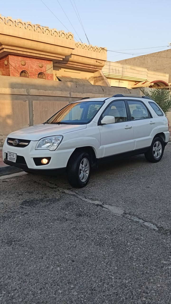 سبورتج 2010 خليجي رقم اربيل بأسمي وكاله وتحويل بيها صبغ بخ بوند وجاملغ بدون دواخل السعر 115 بيها مجال
***********
