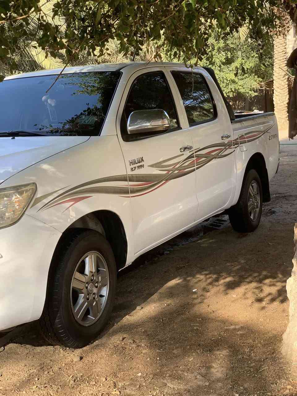 فلاونزه 2015 اوتماتيك رقم بصره بسمي تحويل ثاني يوم 

السياره شاصيها ١٩ الرقم الانكليزي  تخم تاير برجستون جواها 

دوشمه ارضيه اصوليات كلها كامله حداديه قبل يومين بدلتها 

مكان بصره القرنه ***********
