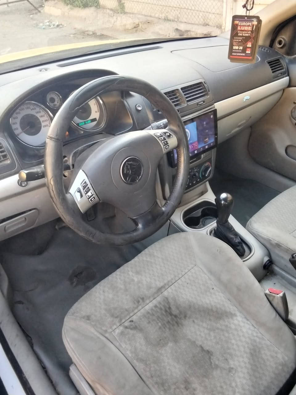 ابـــــيع بــــ 25 ورقــــــــة
شوفرليت  كوبلت  موديل  2009 

.. . .                ترايك شرط 200

 .        مكينه الفين 4سلندر
تبريد ثلج 

رقم دولي الهزه جديده سنويه مجدده ل2030

غرفه وبطاين جدد
شرط صدر جديد امامي خلفي 
شرط بدون طسه 
اصفاح موس 
بيع مستعجل 

ب 25 ورقه . . .ابيــــع
وبيها مجال حق جيتك وجيتك عزيزه

مكاني بغداد المدينة 
‏‪***********
