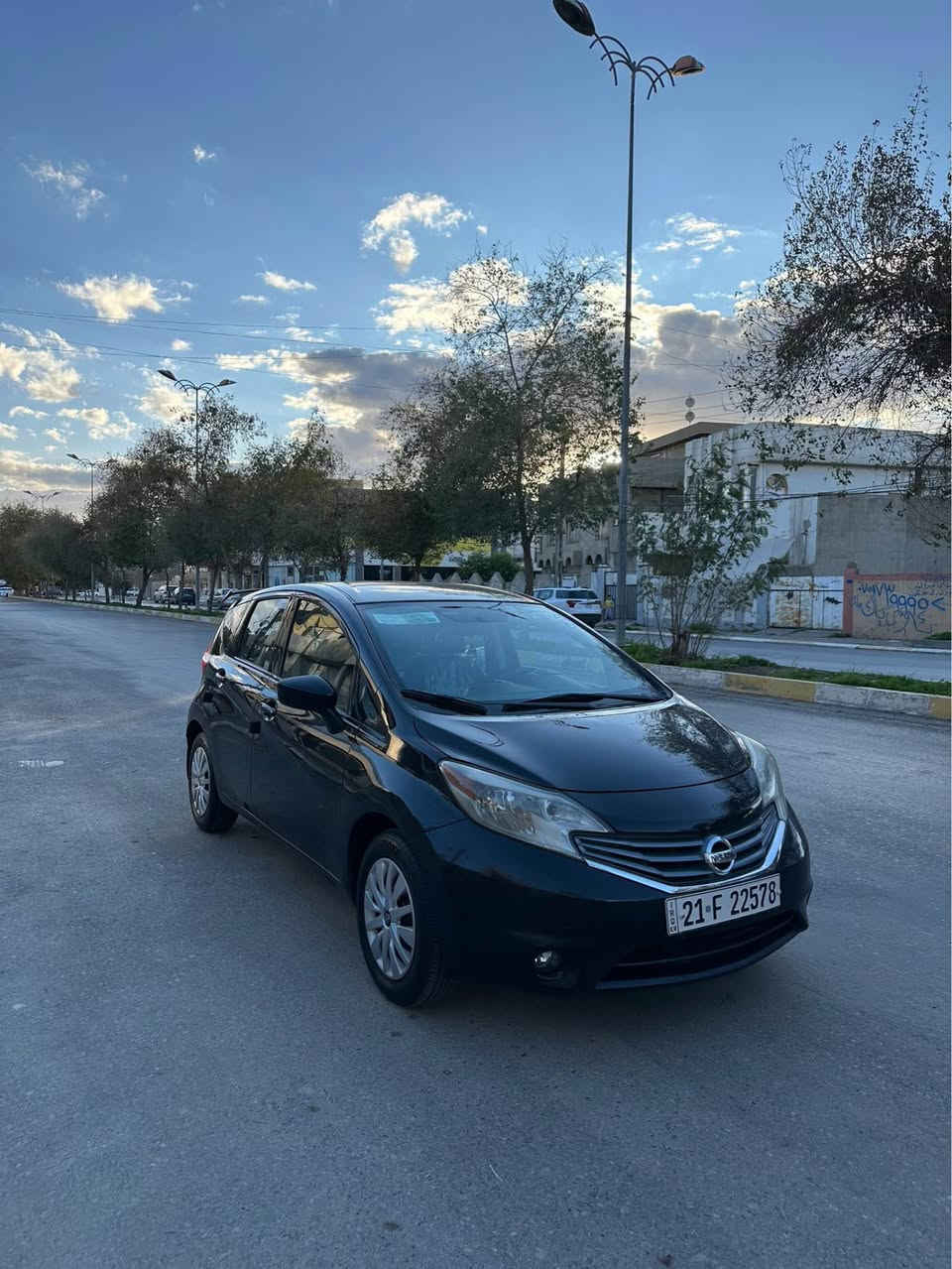 نیسان ڤێرسا مۆدیل 2016 مواسەفات SVگێر تۆماتیک سوکان ڤۆلێۆم تعدیل سورعە شاشە کامیرە حەساس چوار جام کارەبا قوفل مەرکەزی کۆنترۆڵ ABS چوار تایەی لۆک رەقەم و سەنەوی تازەیە بەناوی خۆمە بێ کێشەیە دووپارچە بۆیاغ بێ ناو گرتن بێ ئیرباک هیچ ئیرباکی نەتەقیوە سعر 96 وەرەقە ژم *********** اكر, نينوى
