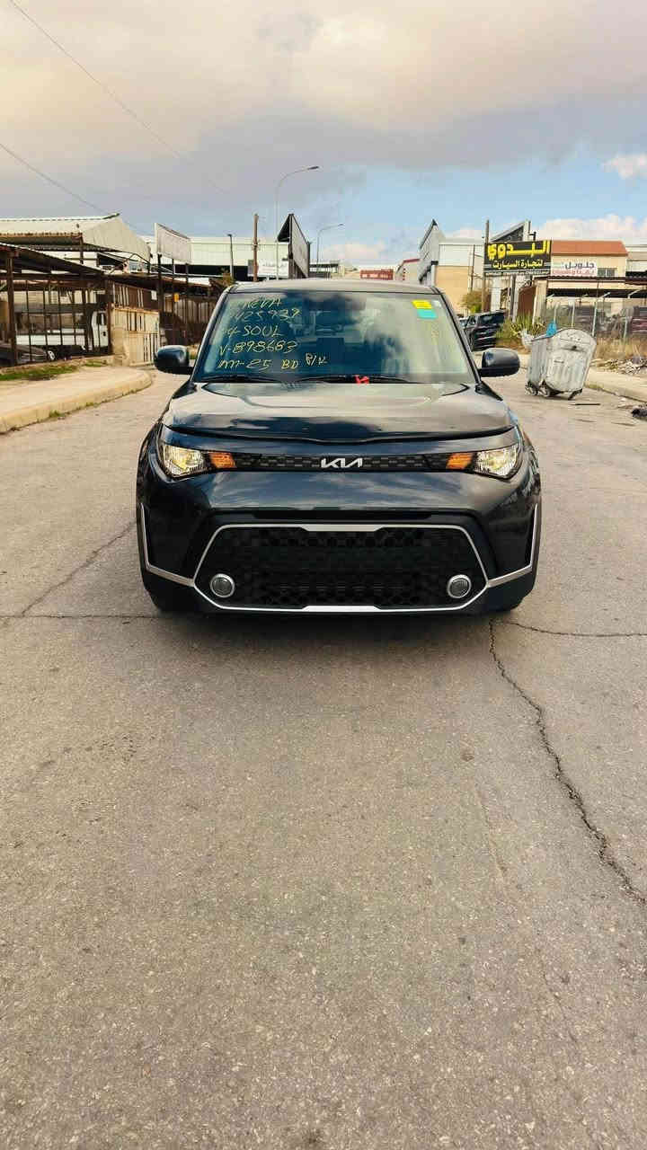 السلام عليكم كيا صول موديل 24 دخول جديد بتاريخ 18 /12 ماشيه 24 كيلو متر فقط حادث السياره جدا بسيط دور الجاملغ الخلفي وشويه من الباب بدون رقم  سعر السياره 150 وبيه مجال بسيط للاستفسار خاص او على الرقم *********** حلة, بابل
