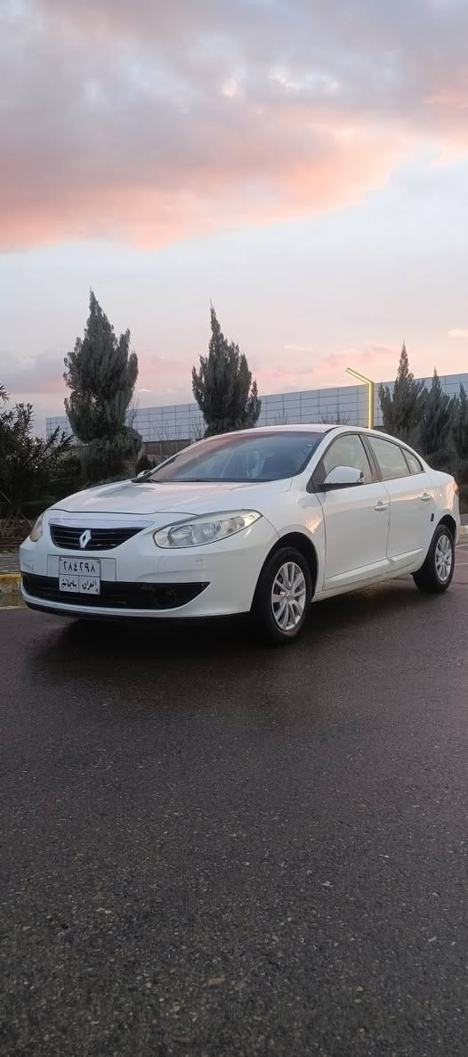 *********** رينؤ فلؤنس ٢٠١٢ كيرمه كينه  ساردى كه رمى به شه رت سه ياره كه زؤر تازه يه ك  پارچه ى بؤ ياخه بى ناوكرتن مالى دؤسته زؤرپاكه  سحرى ٦٧كه لا له سليمانيه *********** السليمانية, العراق
