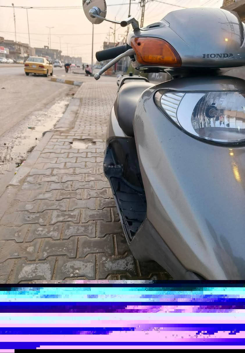 سلام عليكم دراجه سبيسي ياباني مبدل بس ولفات صاله شهرين نازله رمبه كفرات اصلي كلشي شغل دراجه جديده ***********عنواني كوت خاجيه شارع اربعين الشراي يتصل عل رقمك.
