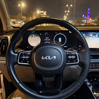للبيع سورنتو 4x اعلى مواصفات فور ويل وكراسي تبريد واربع كامرات مكفوله ...